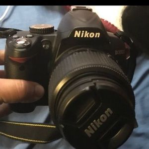 Nikon D3000 Camera