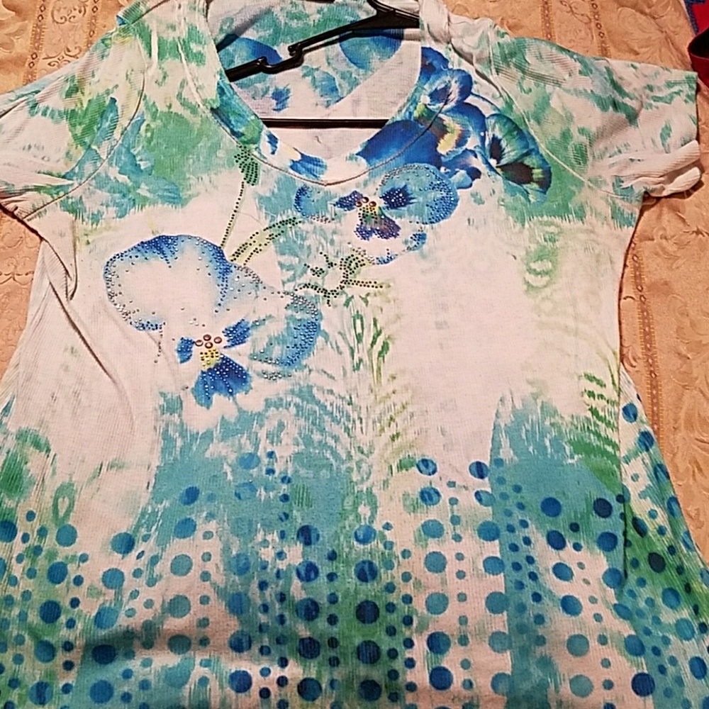 t shirt