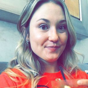 Meet your Posher, Liz