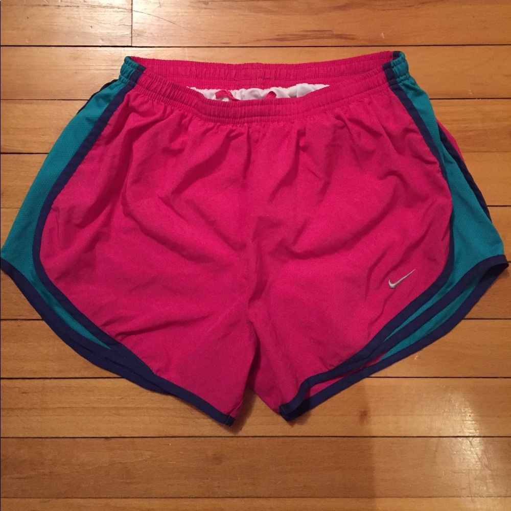 Nike dry fit size M running shorts