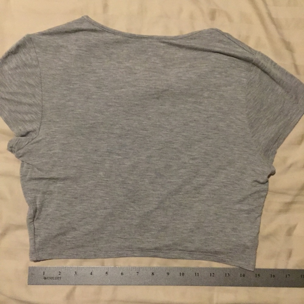 Gray crop top - Picture 4 of 6