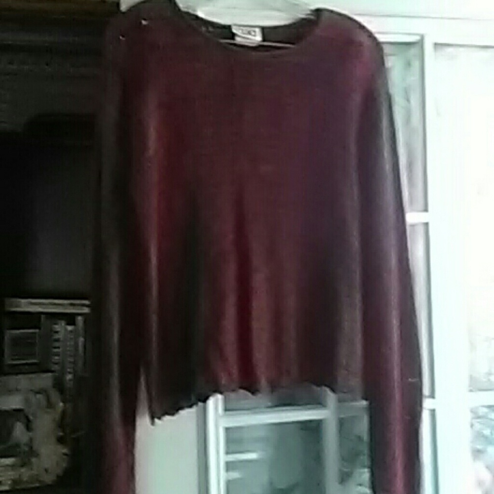 CLIO SWEATER