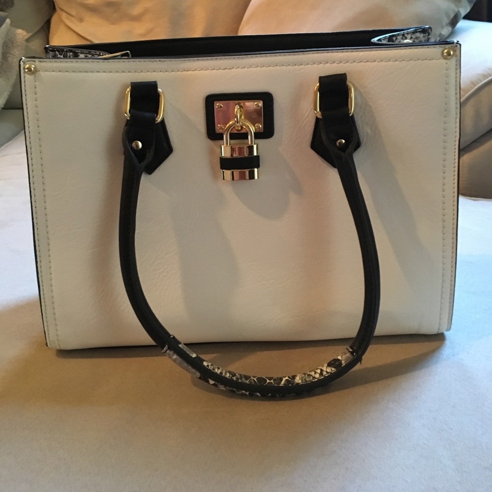 Mossimo White Snakeskin Purse