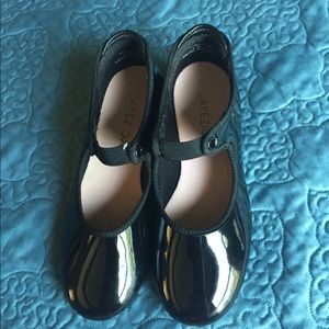 Tap shoes size 1