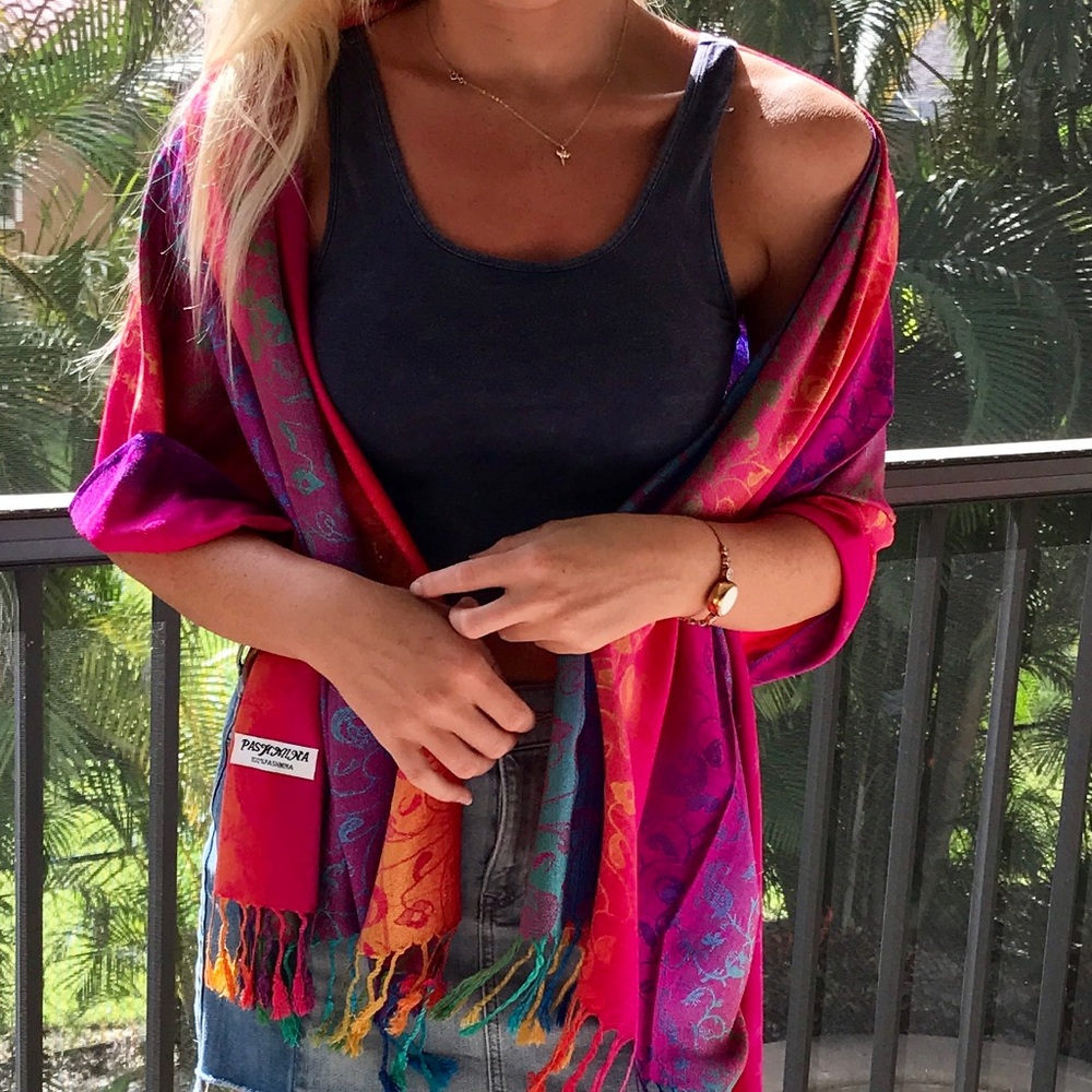 Gorgeous BOHO Pashmina Shawl
