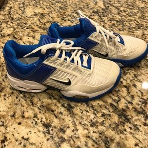 Brand new Nike Tennis Shoes