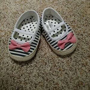 Infant girl shoes