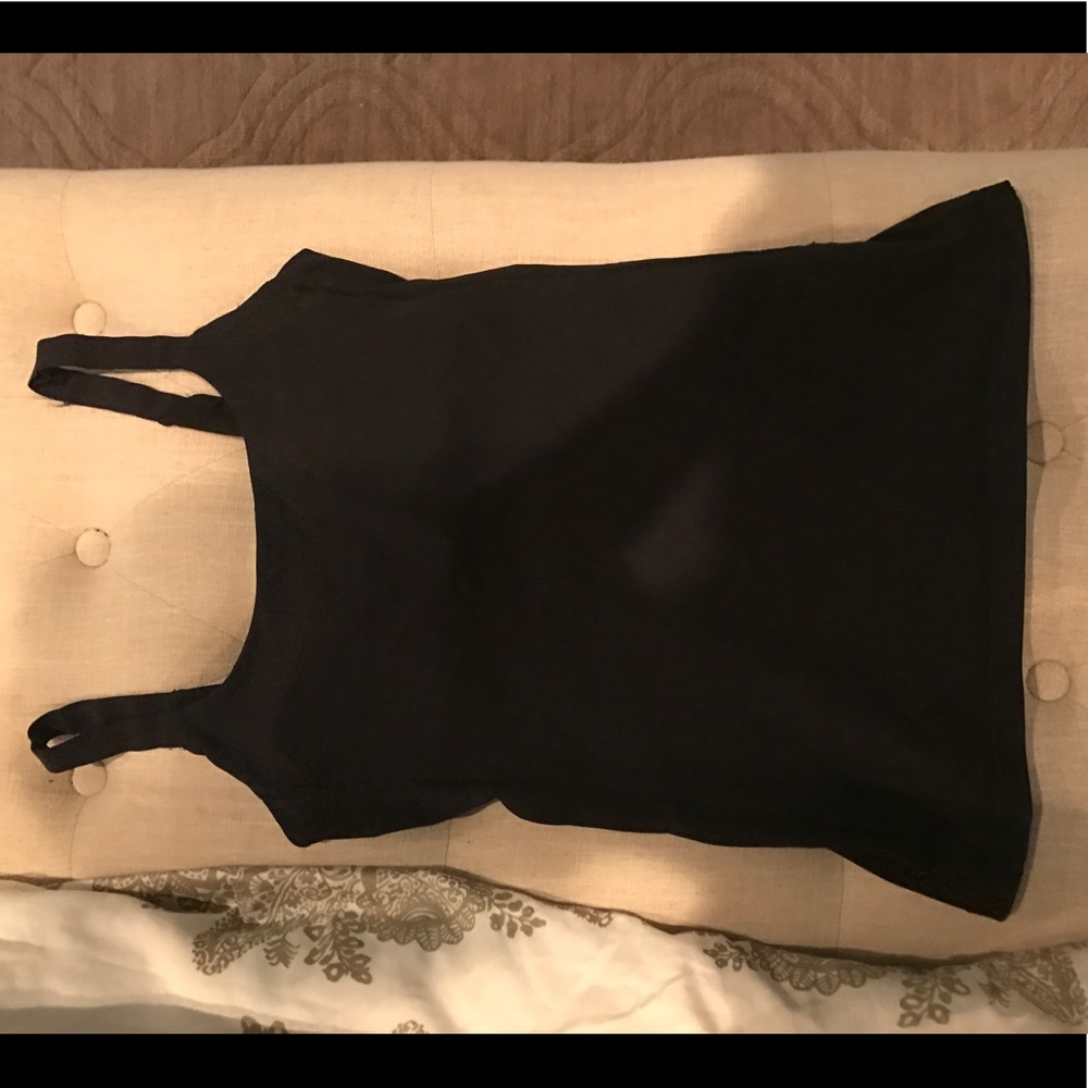 Black lululemon top