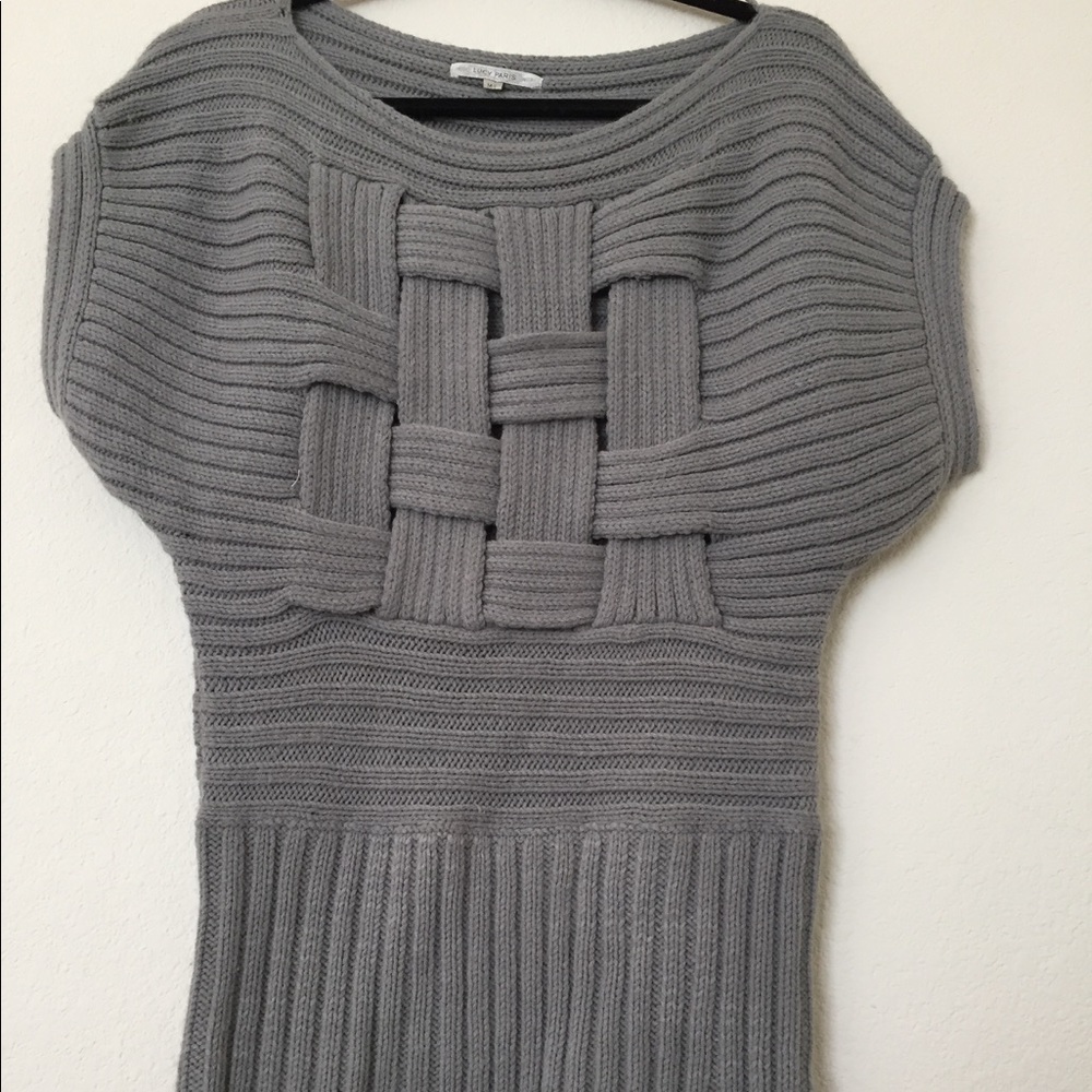 Knit short sleeve sweater