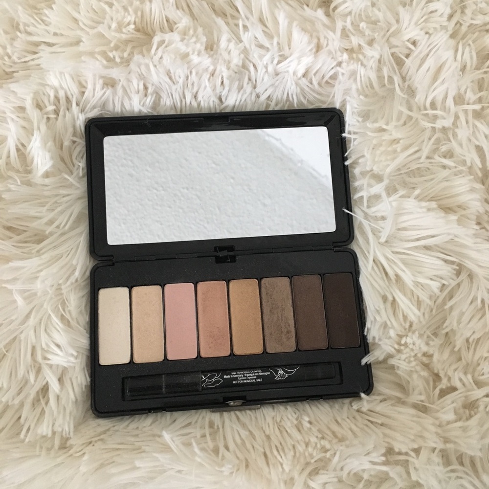 Kat Von D True Romance Saint Eyeshadow Palette