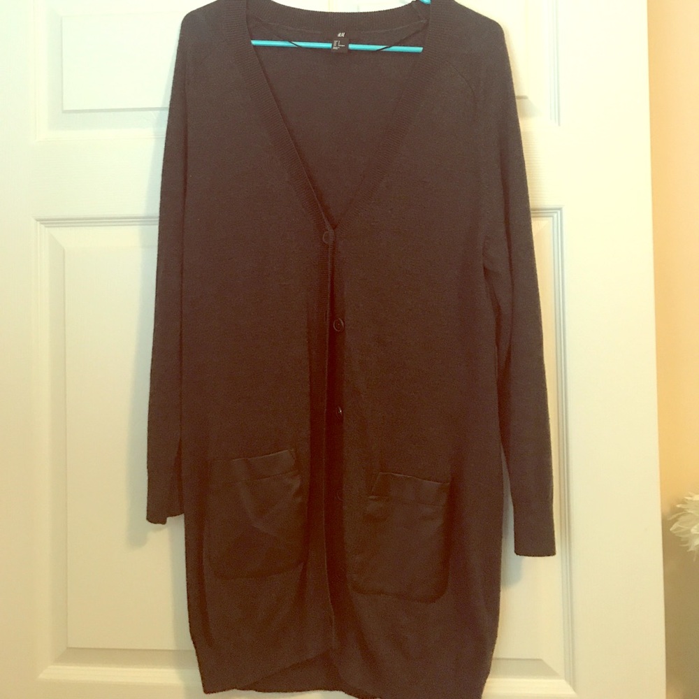 Oversized Cardigan with Faux Leather Pockets