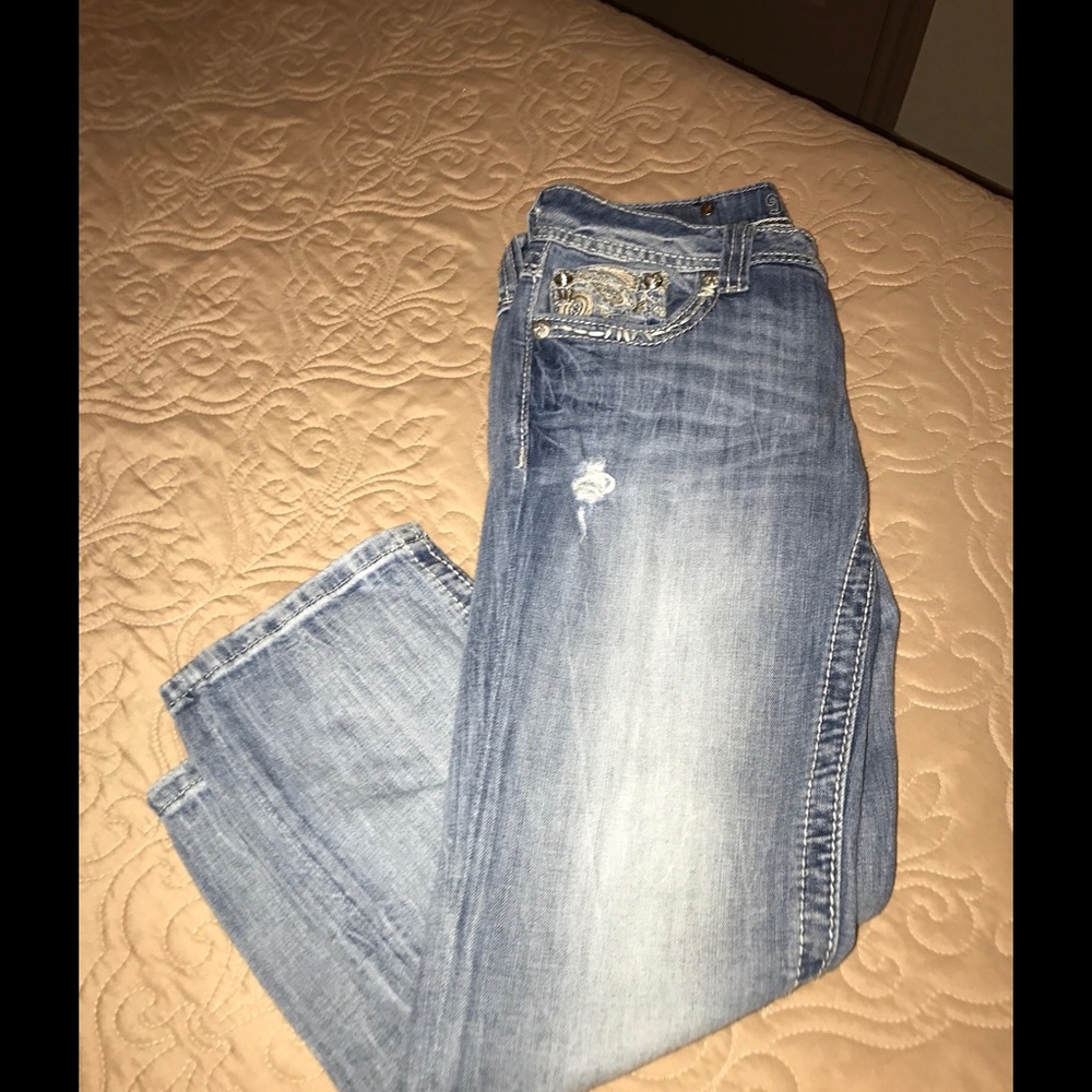 Miss Me Capri jeans