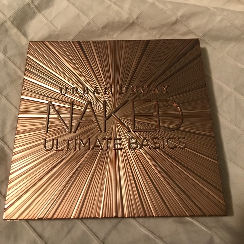 Urban decay naked basics.