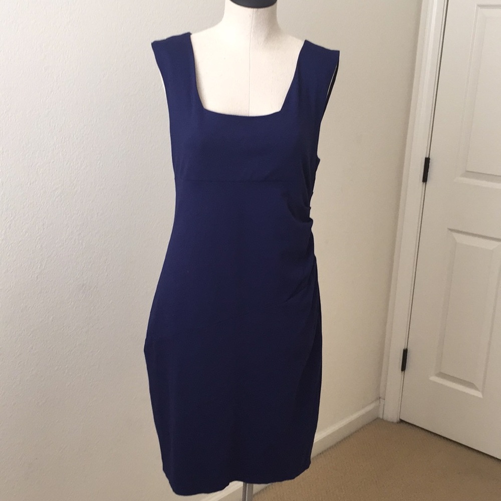 Sleeveless dress