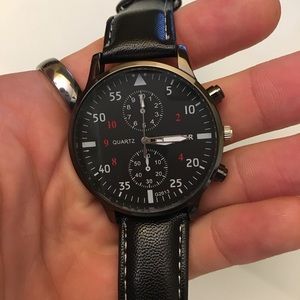 Black Leather and Quartz WristWatch