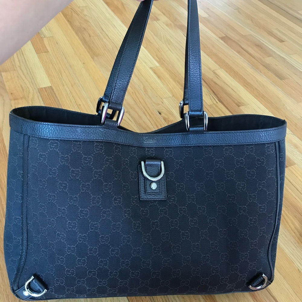 Gucci dark brown Abbey