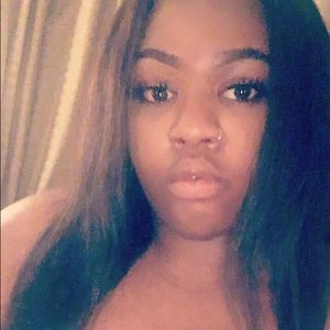 Meet your Posher, Shannon