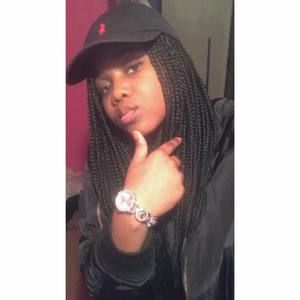 Meet your Posher, Kay kay