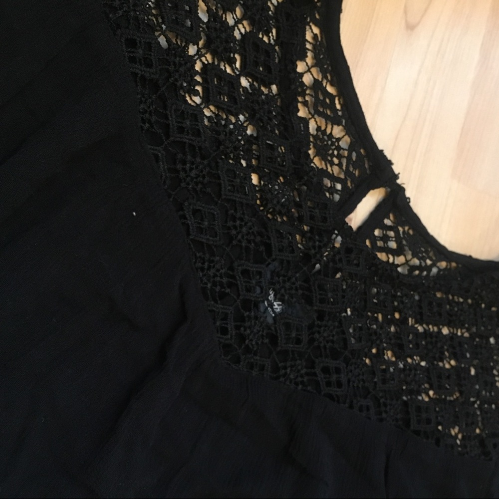 Black 3/4 Sleeve with Crochet Detail