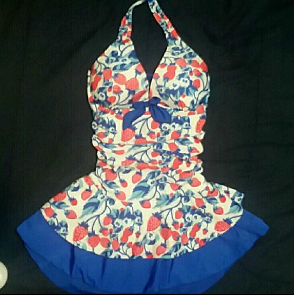 One Piece Swimsuit ☆Straberry Print☆