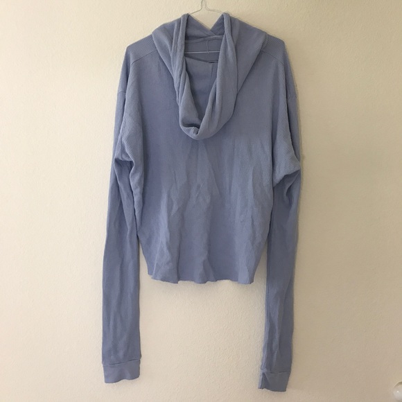 brandy melville blue lennon thermal hoodie - Picture 2 of 4