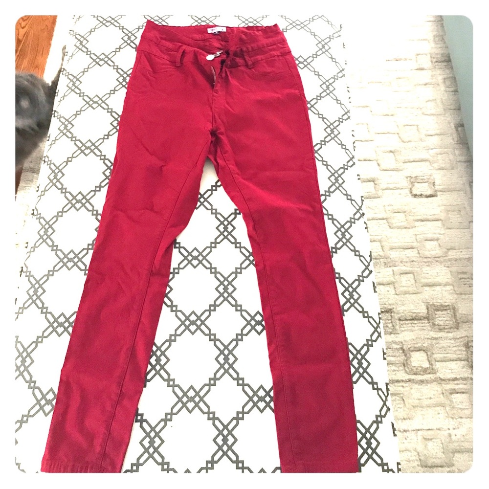 Red stretch jeans