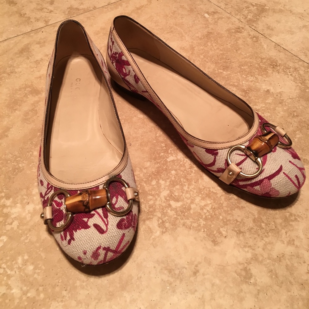 Gucci Canvas Flats