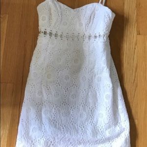 Perfect dress for the last summer white party