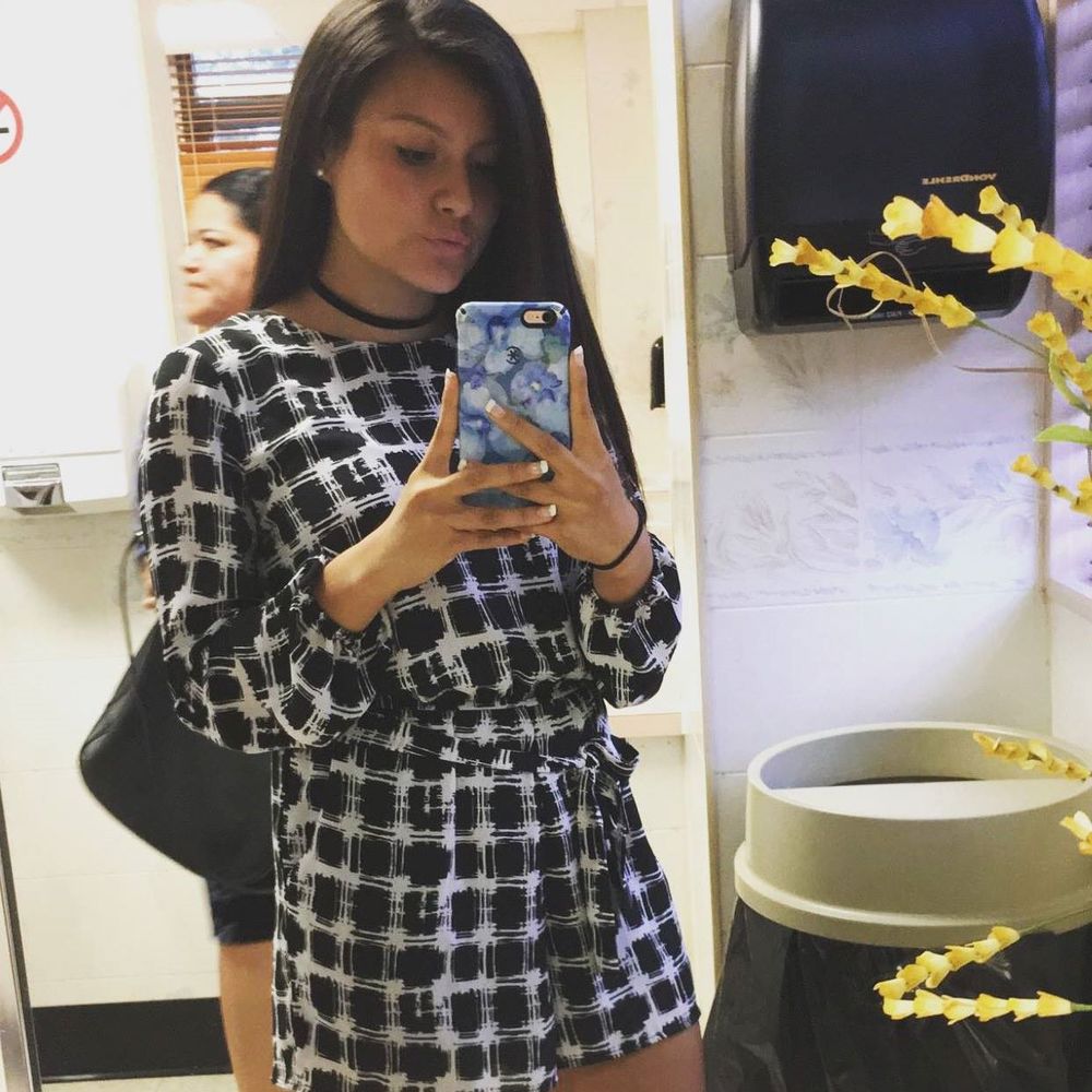 Meet your Posher, Emily