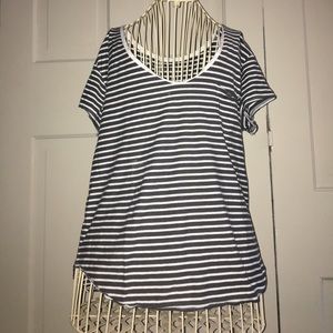 American Eagle Favorite T