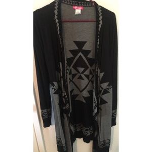 Long Black and gray cardigan Aztec size sm/med