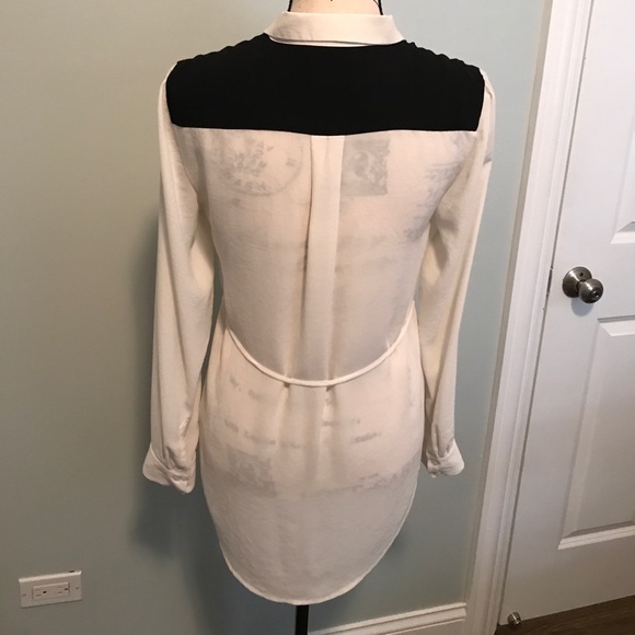 Maeve black, cream and chambrey Blouse. - Picture 3 of 4