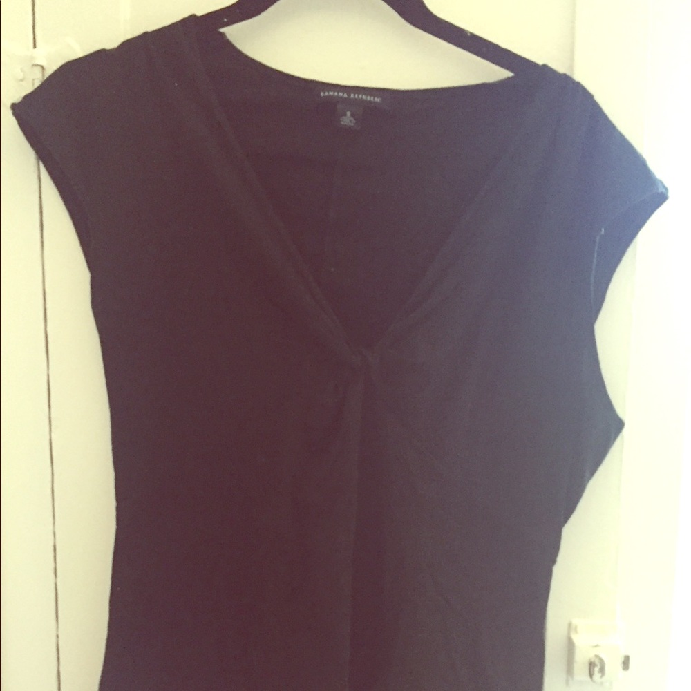 Black banana republic cap sleeve v neck