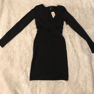 Black dress, cut out long sleeve