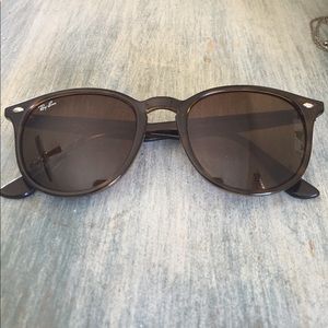 Ray Ban- Erica Glasses in Tortes