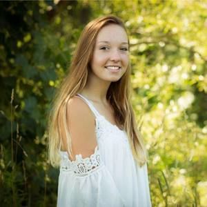 Meet your Posher, Alaina