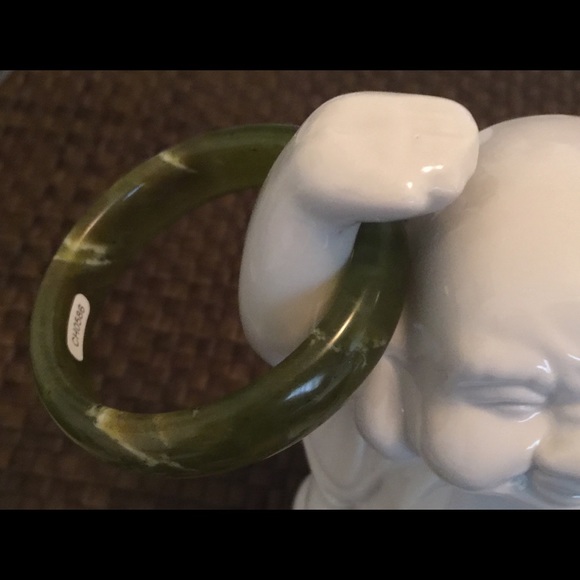 Authentic Jade "jadeite" Bangle Bracelet 59.4MM - Picture 2 of 6