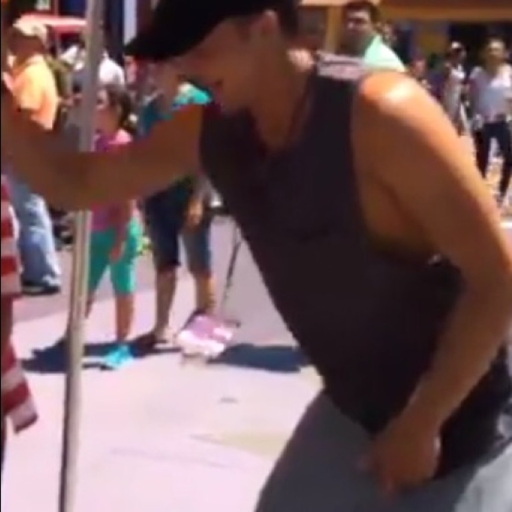 Meet your Posher, Lance