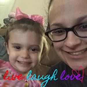 Meet your Posher, Chelsie