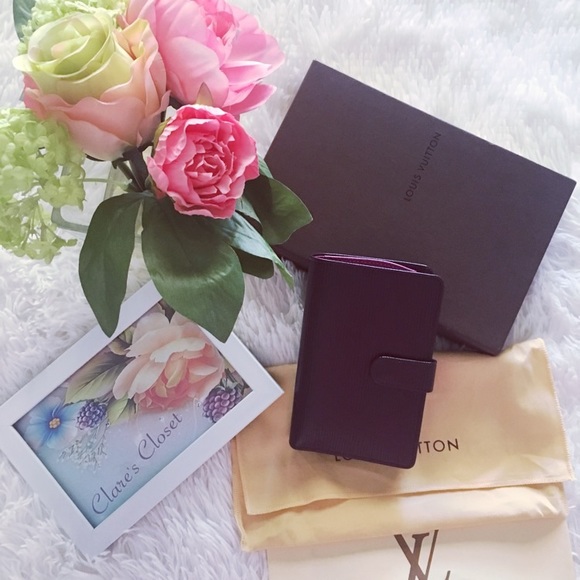 ❗️SoldinFb❗️LV  Epi Leather French Cassis Wallet - Picture 1 of 8