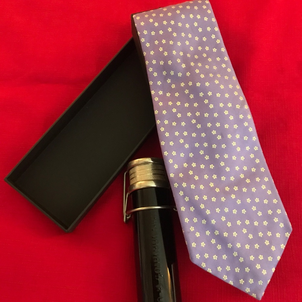 Thomas Pink 100% xtra long silk tie 👔