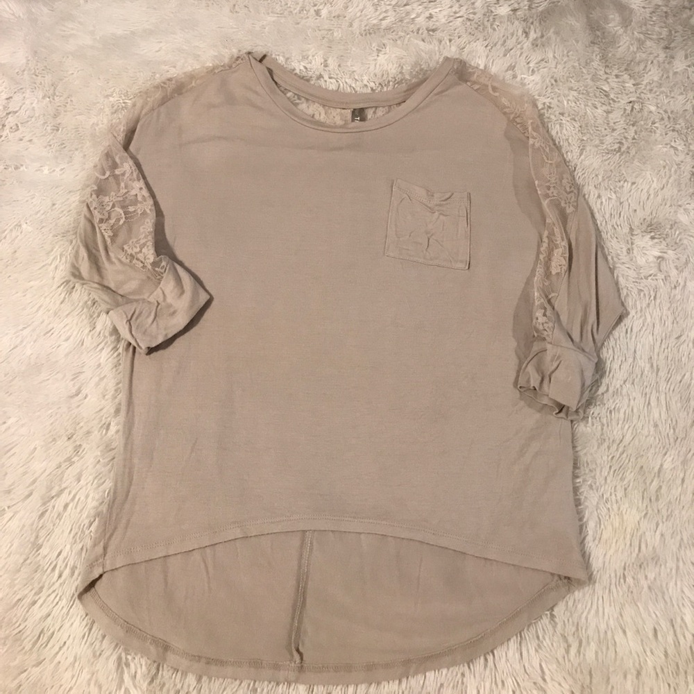 Half sleeve lace shirt