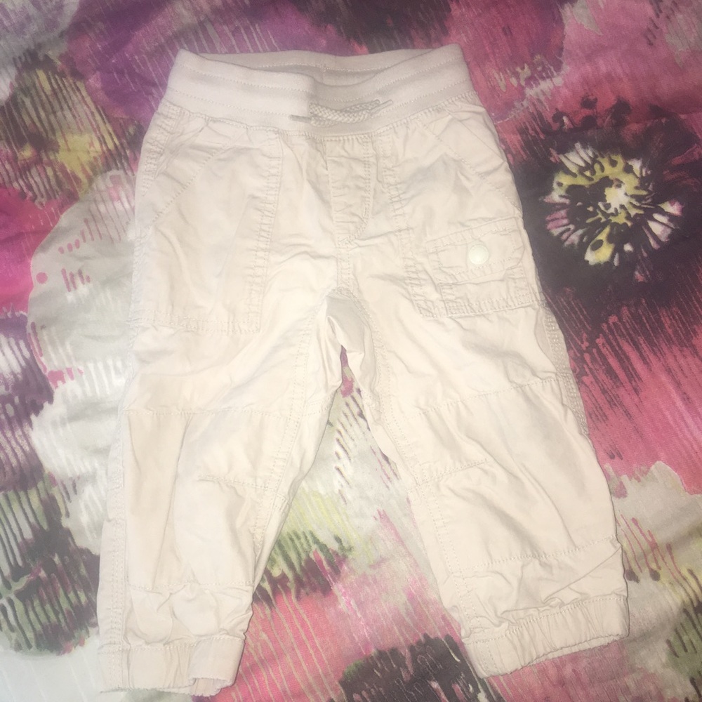 Little it Khaki Joggers