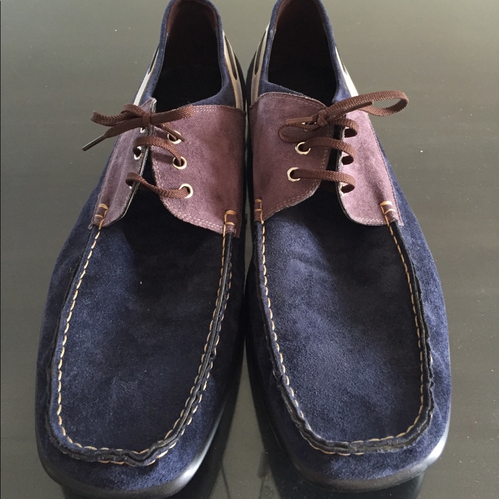 Navy suede drivers. Korean brand deforrester