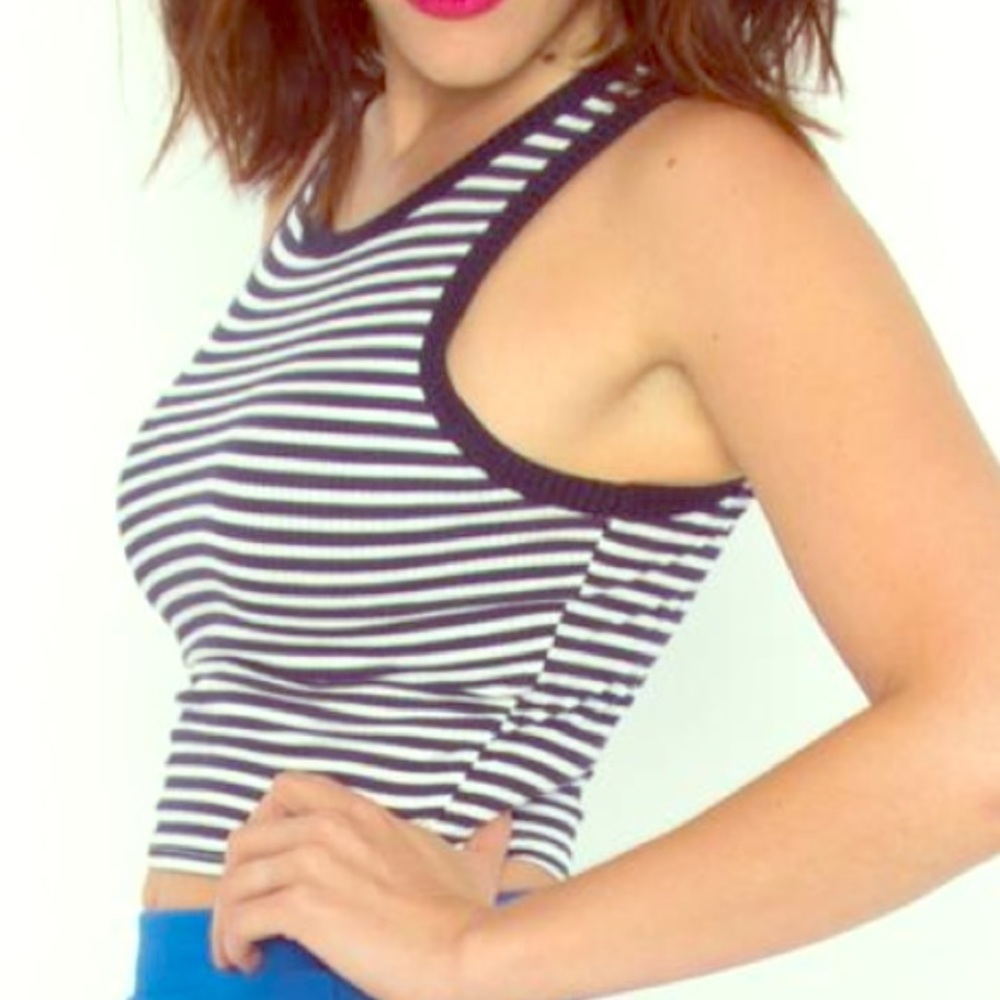 Striped crop tank. Navy & white 💎🍦