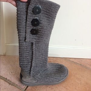Used UGG Knit Gray Boots