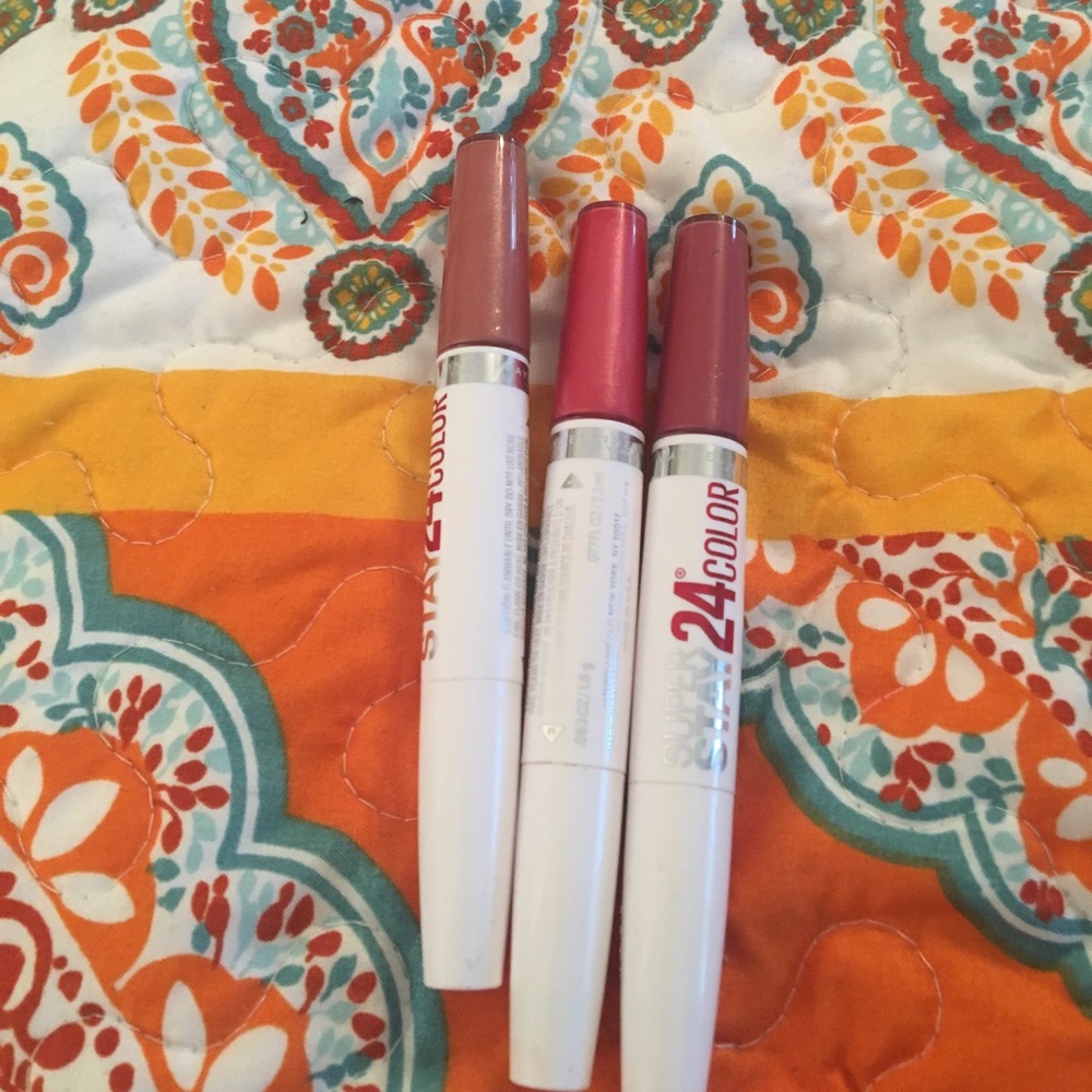 maybelline 24 hour super stay color.