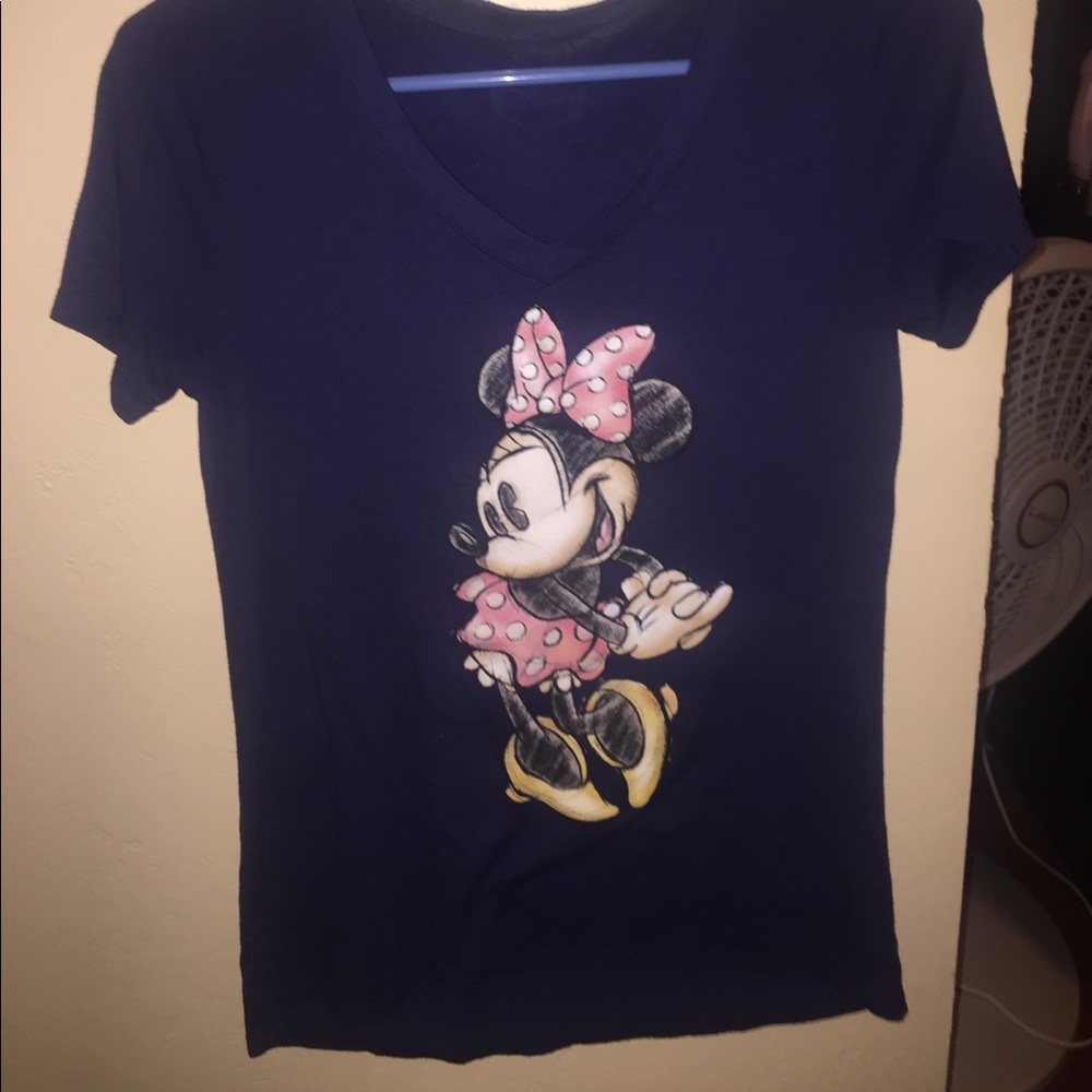 Minnie Mouse shirt