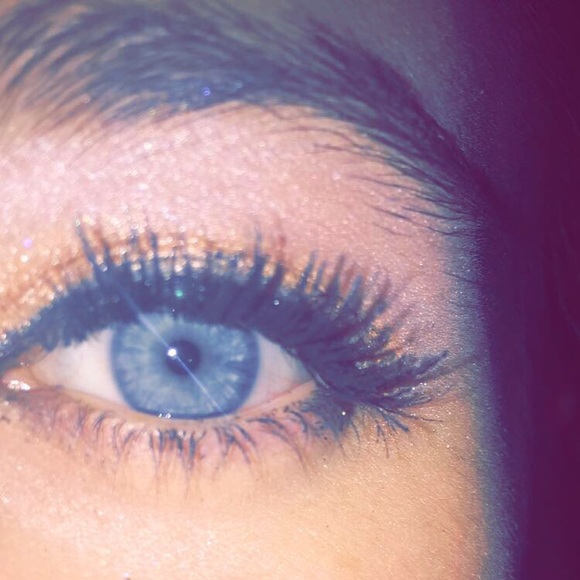 Meet your Posher, Madeline - Picture 1 of 1