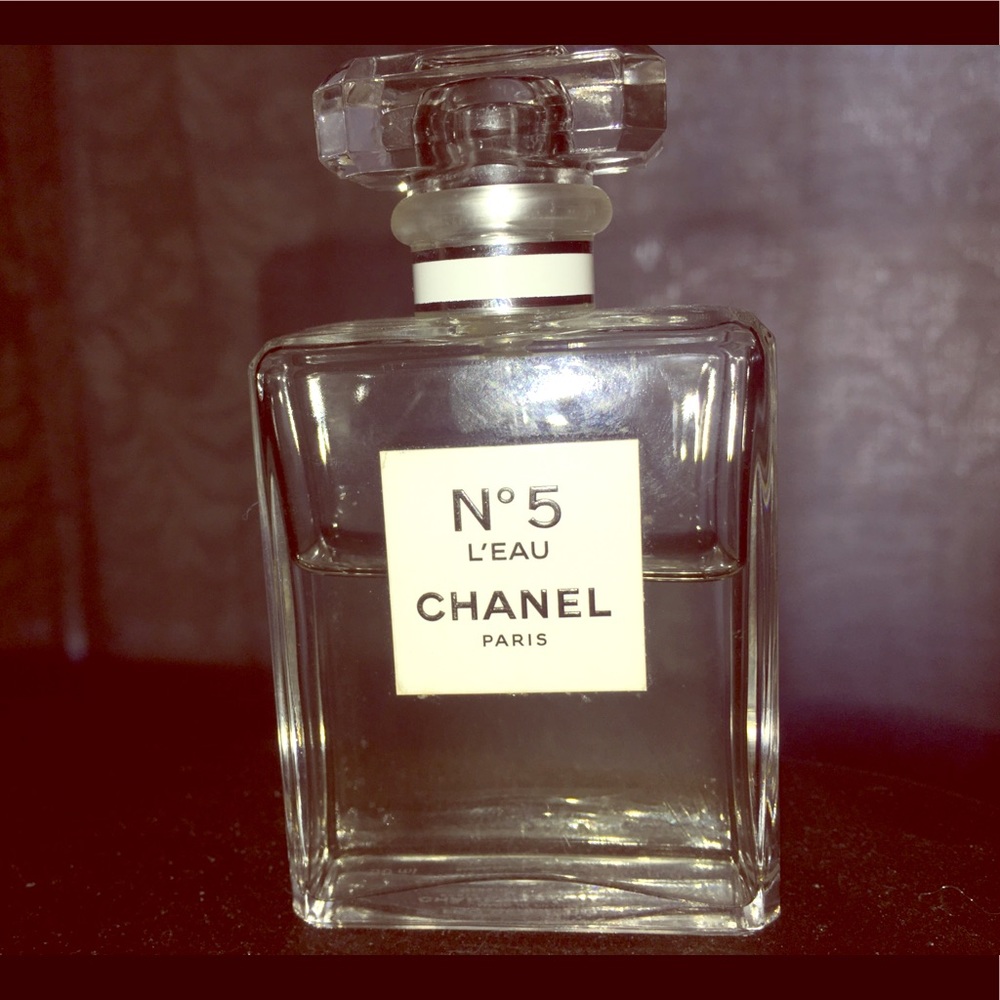 Chanel Paris No. 5 perfume L'eau